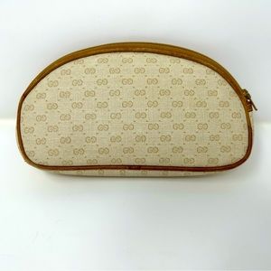 AUTHENTIC Gucci cosmetics/accessories case